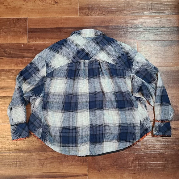 Urban Outfitters BDG Karl Slouchy Blue Plaid Flannel Button Down Womens Shirt S - Picture 2 of 8